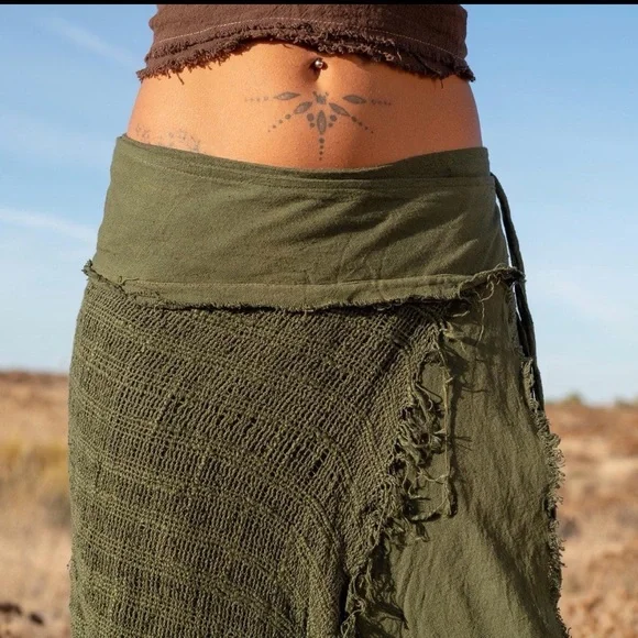 Boho Olive Green Wrap Maxi Skirt - Women - Picture 2 of 3